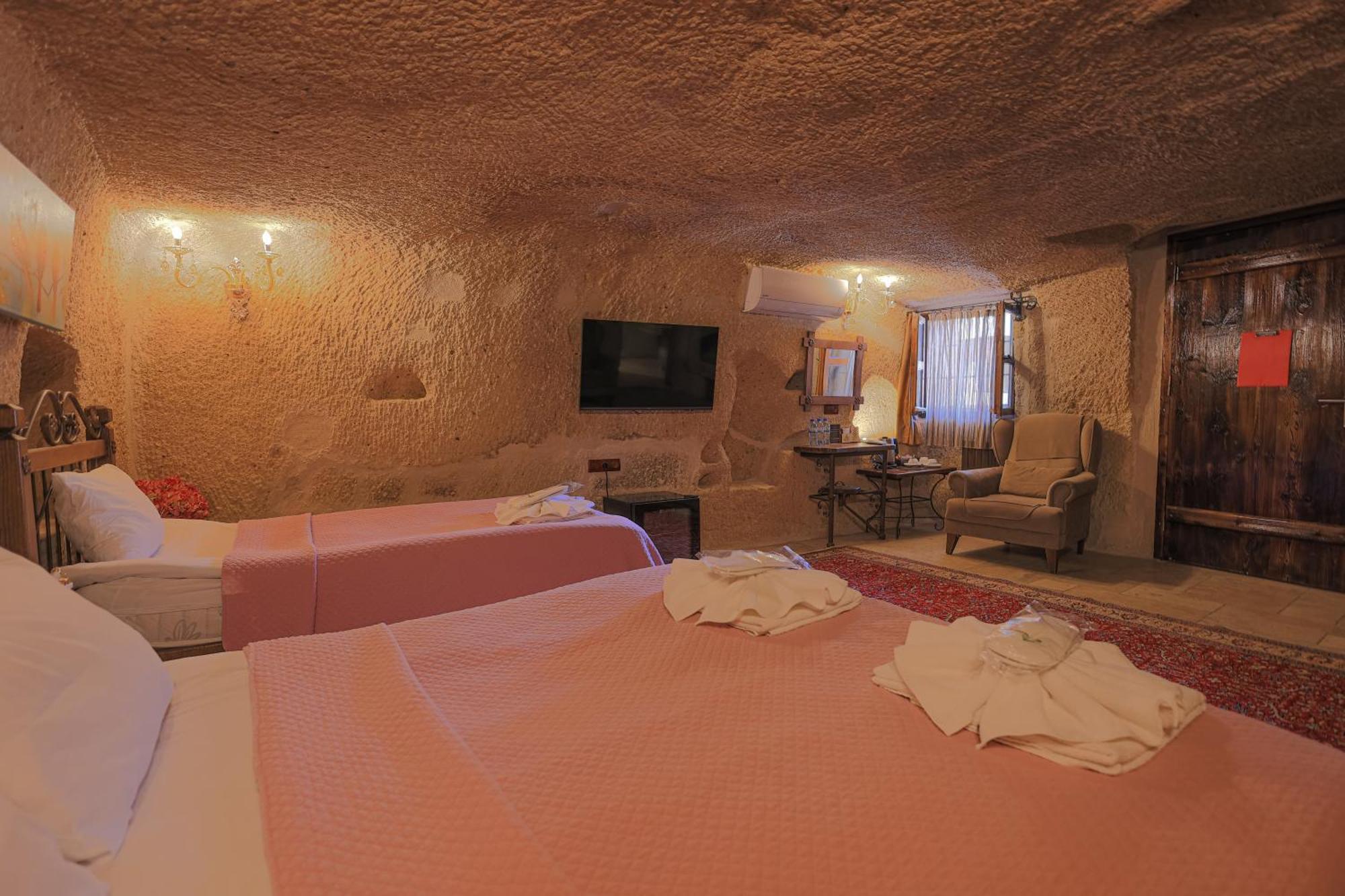 Goereme Cave Suites Ngoại thất bức ảnh